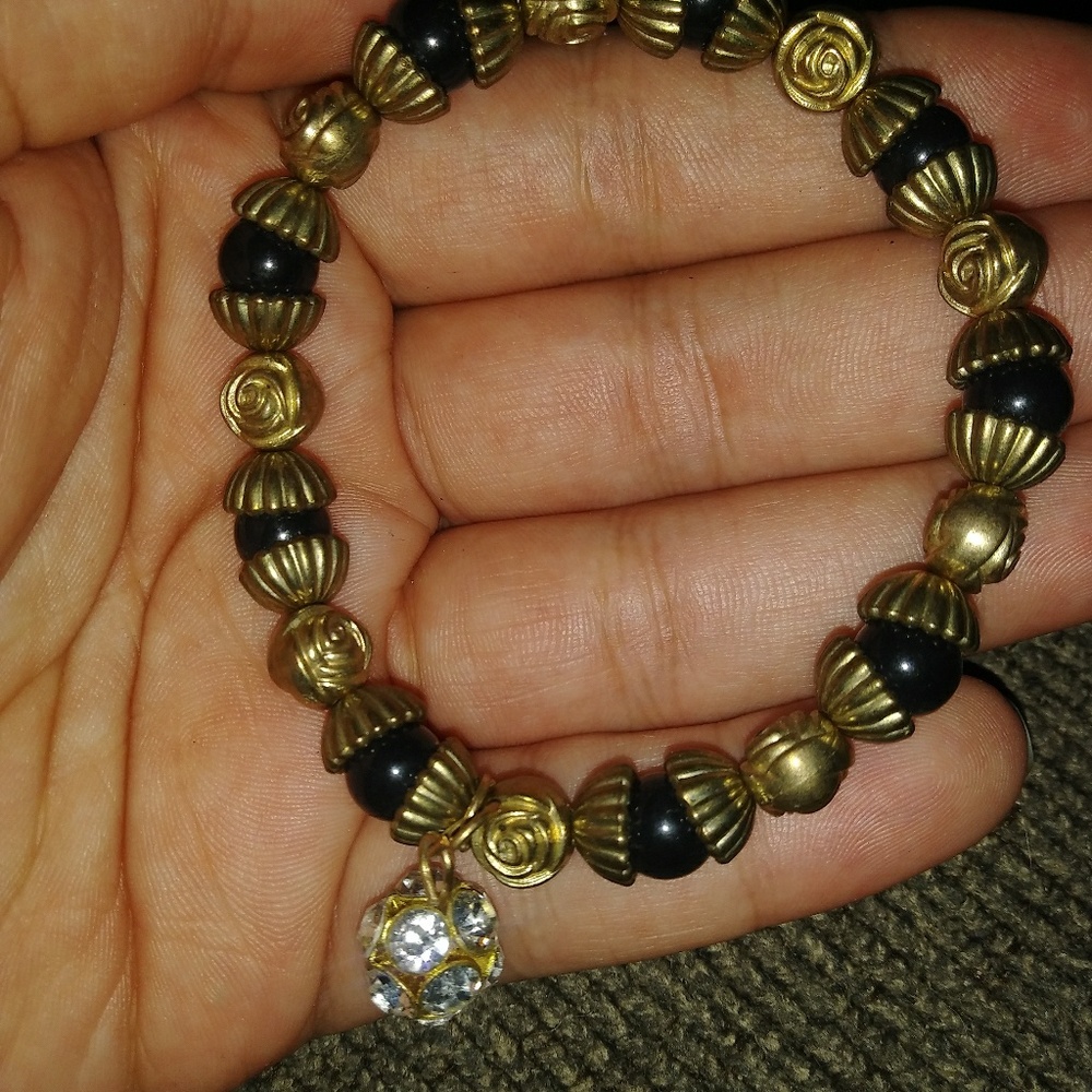 Two bracelets - Picture 4 of 5